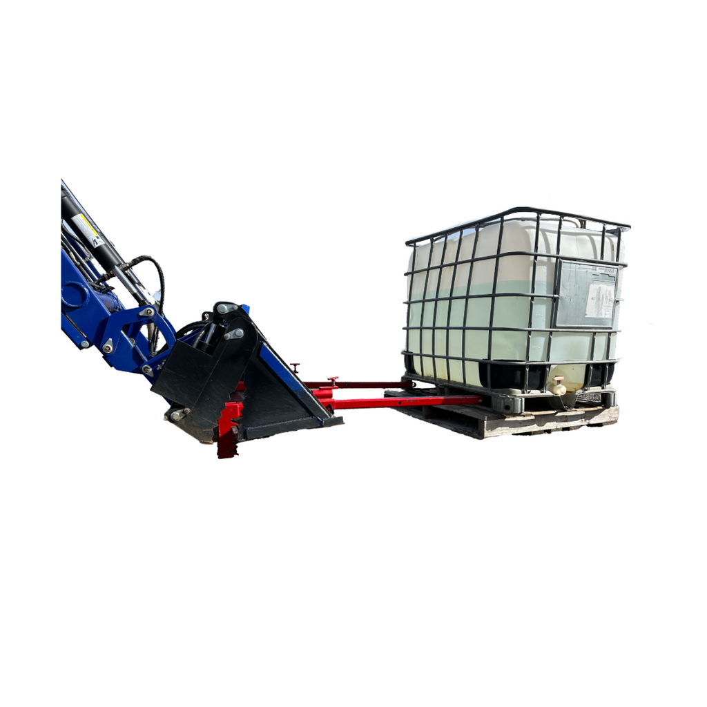BucketMate in a 4-in-1 bucket with pallet forks attached, lifting a IBC tank